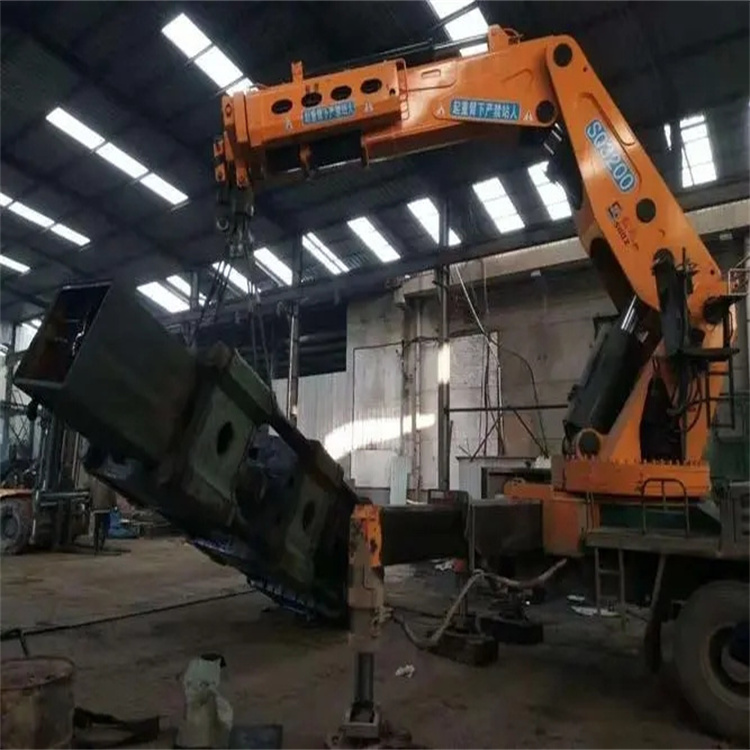 睢宁县130吨折臂吊车出租吊机租赁附近电话